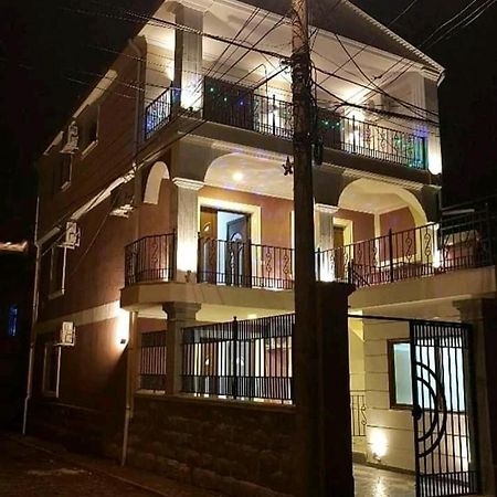 Vila Leo Lux Korce Extérieur photo