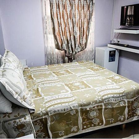 Vila Leo Lux Korce Extérieur photo